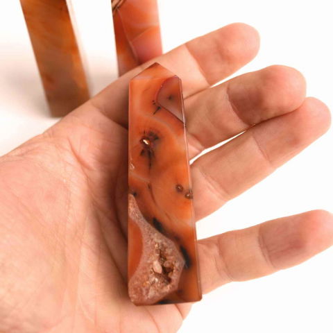 Turn din Carneol cu 4 laturi – Energie, curaj si prosperitate [1]