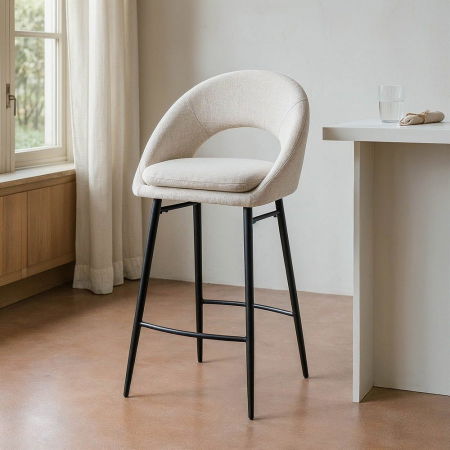 Scaune HORECA - Set de 2 scaune de bar tapițate din stofă crem cu șezut ergonomic și cadru metalic stil minimalist