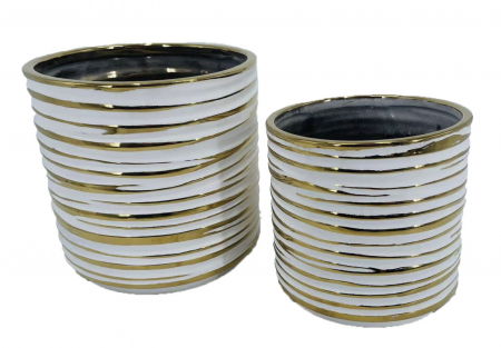 Ghivece, Suporturi flori - Set suporturi ghivece albe cu detalii aurii | CreativDeco