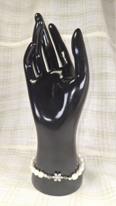 Bratara din perle de cultura albe. [4]