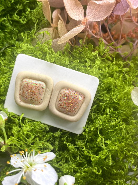 Buton bej multicolorat [1]