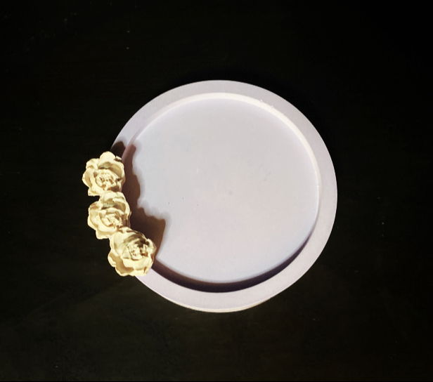 Suport rotund decorat cu flori din ceramica handmade [1]