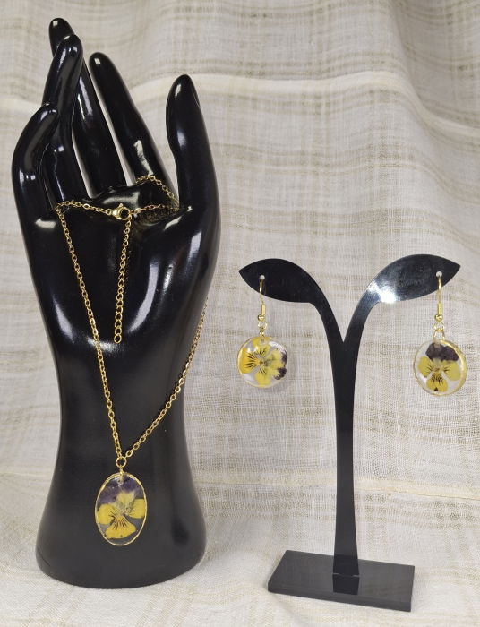 Set lantisor si cercei 'panselute'. [6]