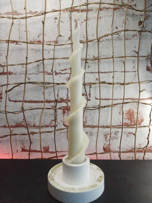 Set decorativ cu lumanare din ceara naturala de albine. [5]