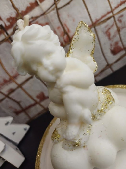 Lumanare "ingeras pe nor " cu farfurioara din ceramica roz/auriu [6]