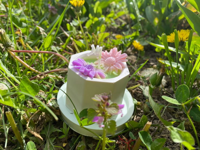 Lumanare decorativa, parfumata,  in suport ceramic mic. [2]