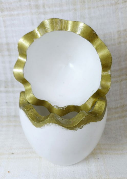 Ou alba/auriu din ceramica handmade + lumanare alba de ceara de soia [5]