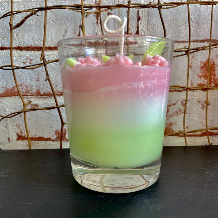 Lumanare parfumata, in 3 culori, decorata cu flori roz, in pahar de sticla. [3]