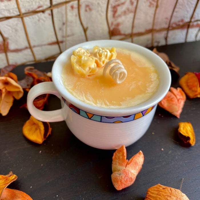 Lumanare " cescuta parfumata ", portocalie, in recipient vintage. [1]