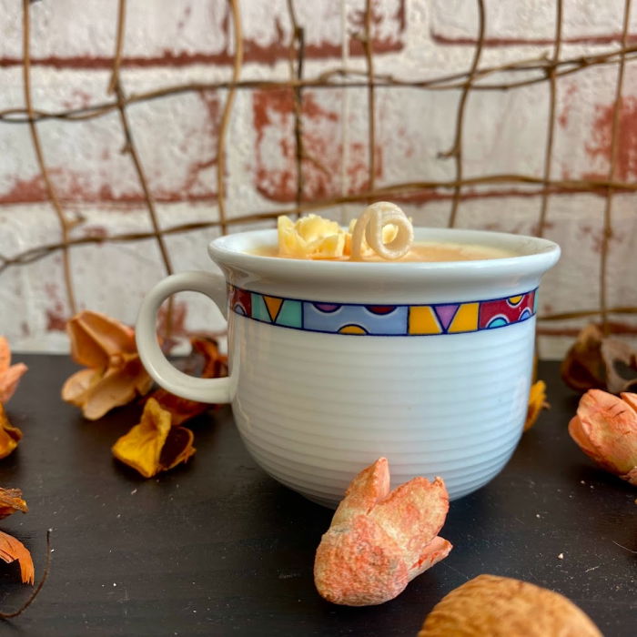 Lumanare " cescuta parfumata ", portocalie, in recipient vintage. [2]