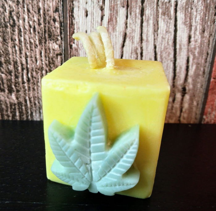 Lumanare " Rasta mini cub ", galben [1]