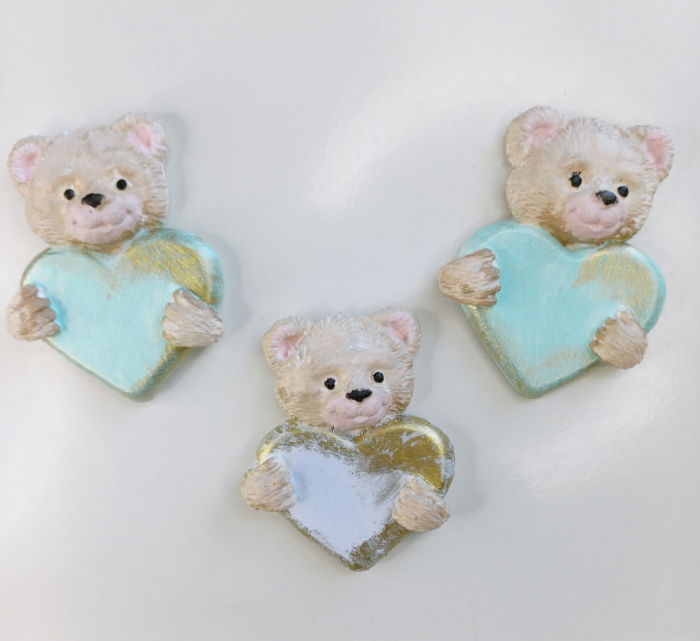 "Magneți de frigider din ceramica, "ursulet cu inimoare", lucrati si pictati manual. [1]