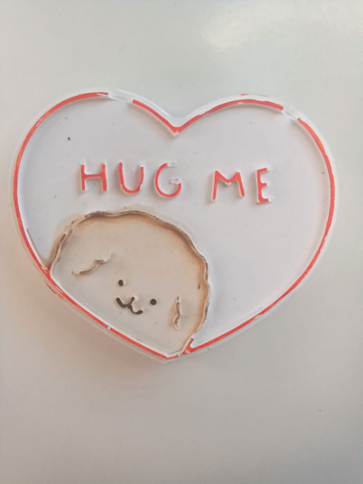 Magneți de frigider 'Hug Me', din ceramica , lucrati si pictati manual. [2]