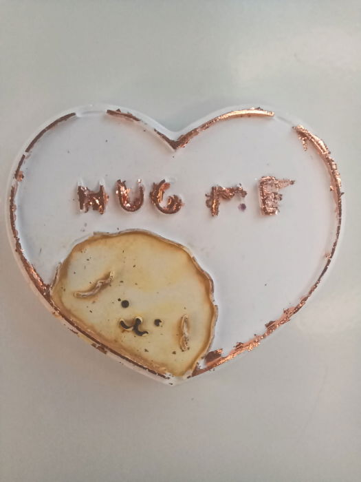 Magneți de frigider 'Hug Me', din ceramica , lucrati si pictati manual. [3]