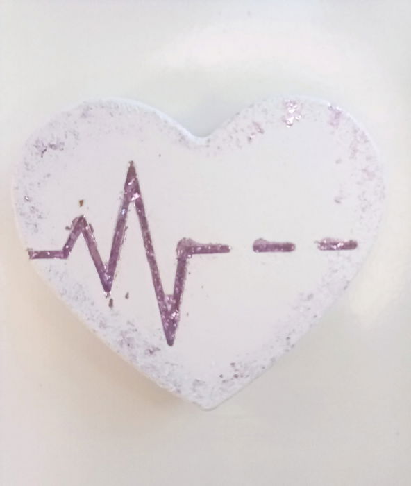 Magneți de frigider 'inimioare', din ceramica, lucrati si pictati manual. [3]