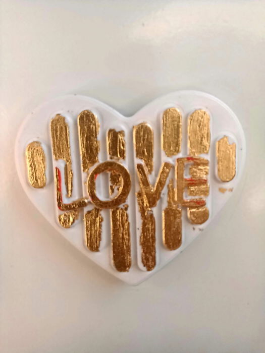 Magneți de frigider 'inimioare', din ceramica, lucrati si pictati manual. [2]
