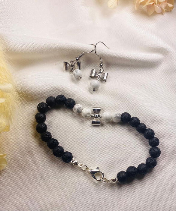 Set bratara si cercei din lava neagra si howlit [2]