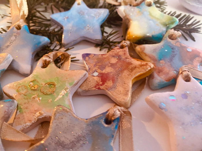 Set de 5 diferite decoratiuni din ceramica pentru bradul de Craciun [11]