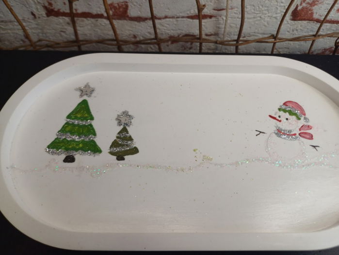 Set decorativ de Craciun: lumanare bradut plus suport oval pictat manual [15]