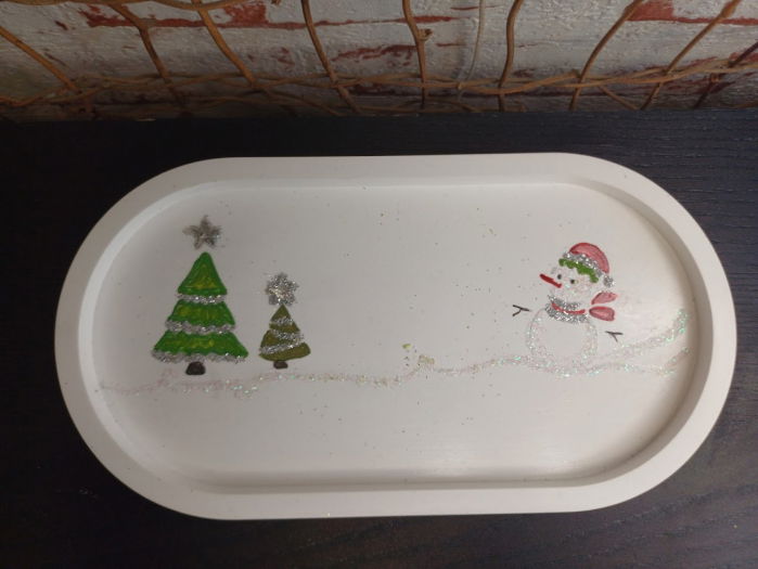 Set decorativ de Craciun: lumanare bradut plus suport oval pictat manual [14]