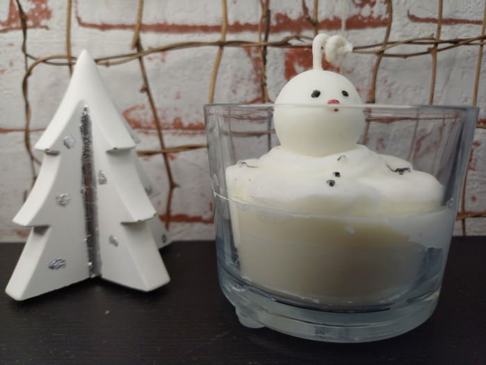 Lumanare parfumata  'Melting Snowman' [2]