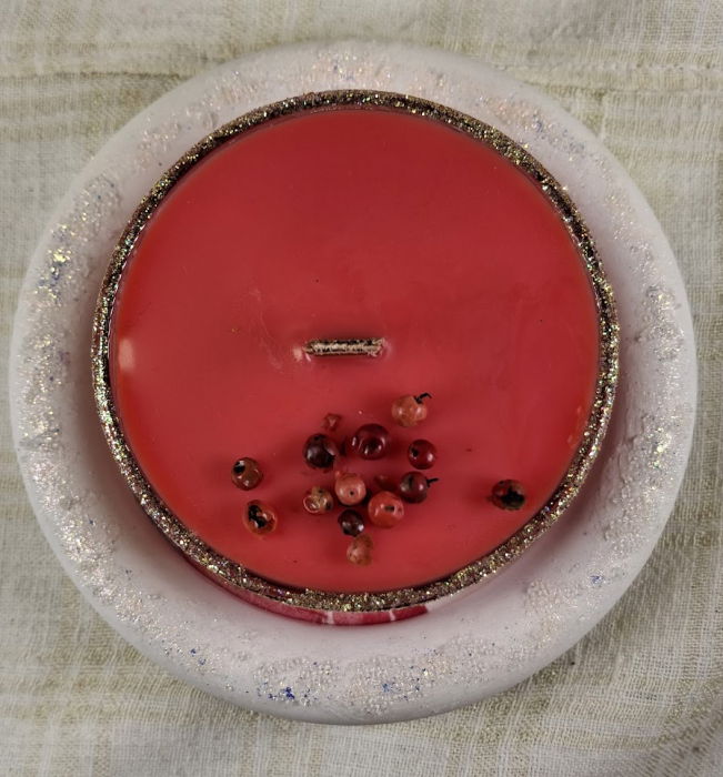 Set decorativ Craciun - om de zapada suport ceramic plus lumanare in sticla [4]