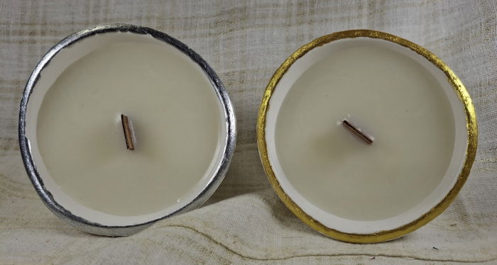 Set decorativ de Craciun - lumanare alba din ceara de soia in suport din ceramica handmade [3]