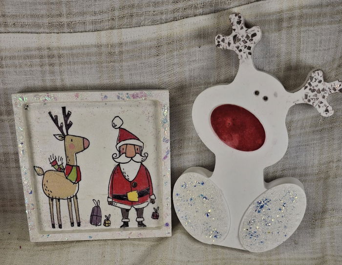Set decorativ de Craciun - 'Rudolph & Santa' - lumanare plus suport din ceramica pictat manual [2]