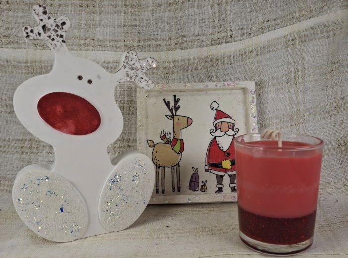 Set decorativ de Craciun - 'Rudolph & Santa' - lumanare plus suport din ceramica pictat manual [10]