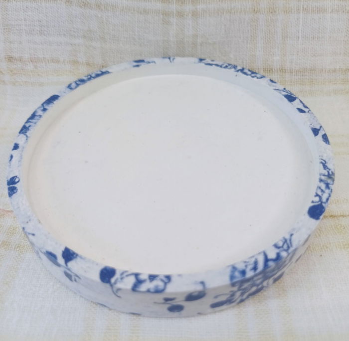 Set decorativ - lumanare parfumata in recipient inimioara plus suport -  motiv floral bleumarin. [6]