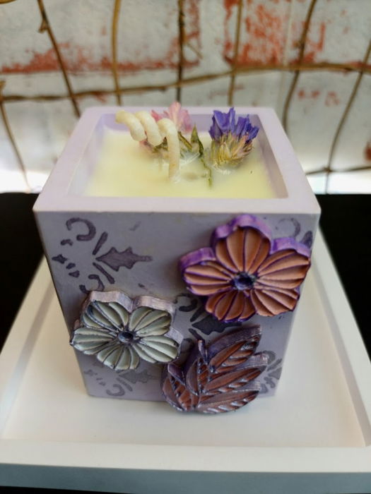 Set decorativ pahar mov cu floricele [7]