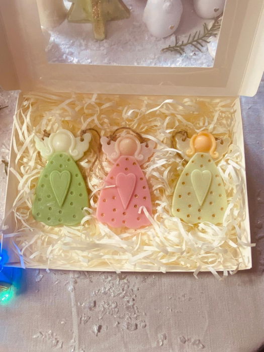 Ingerasi din ceara parfumata, decoratiuni pentru brad.  Set 3 ingerasi (model 2) [2]