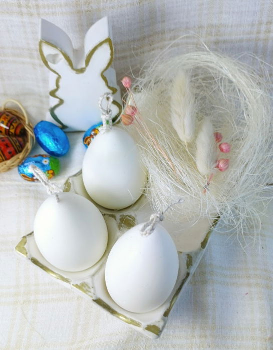 Suport de oua din ceramica handmade + 3 lumanari albe " ousoare parfumate " [1]