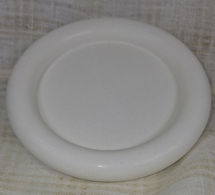 Suport rotund mare din ceramica. [4]