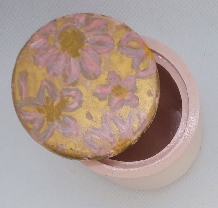 Set decorativ  alb/roz cu flori imprimate. [7]