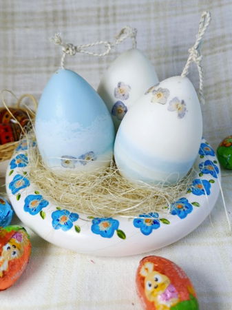 Lumanari - 3 lumanari  " ousoare parfumate " + farfurie cu florile albastre din ceramica handmade