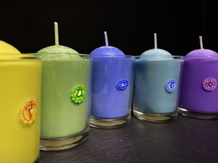 Set lumanari " 7 Chakre "  in pahar de sticla. [8]