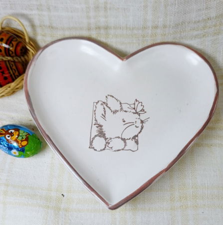 Farfurie albă + lumânare din ceară de soia în formă de inimă [4]