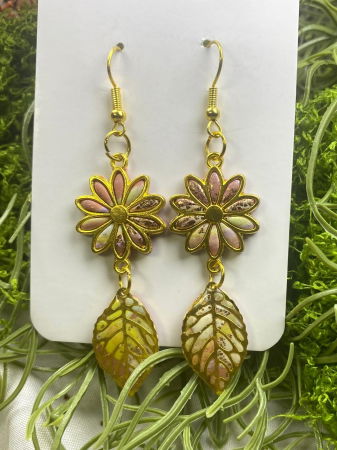 Cercei handmade - Florile cu frunze mov