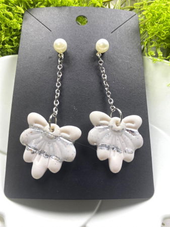 Fluture alb cu bila [3]