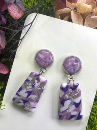 Cercei handmade - Patrat mov roz alb