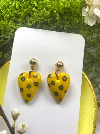 Cercei handmade - Inimoare galben cu pete