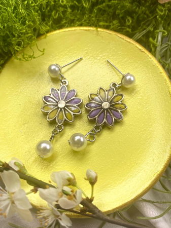 Cercei handmade - Florile galben mov cu perla