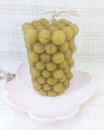 Lumanare decorativa din ceara naturala de albine plus suport - floare din ceramica. [5]