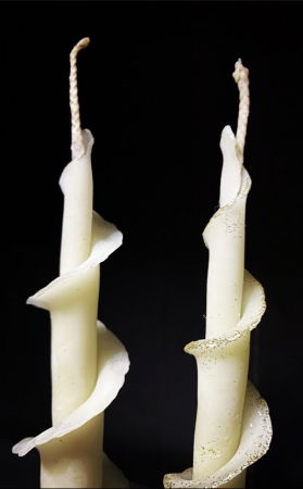 Lumanare decorativa din ceara naturala de albine + suport rotund din ceramica handmade [5]