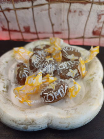 Set decorativ cu lumanare din ceara naturala de albine. [7]