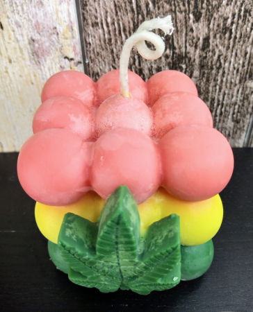 Lumanare parfumata " Rasta bubble ", in trei culori. [2]