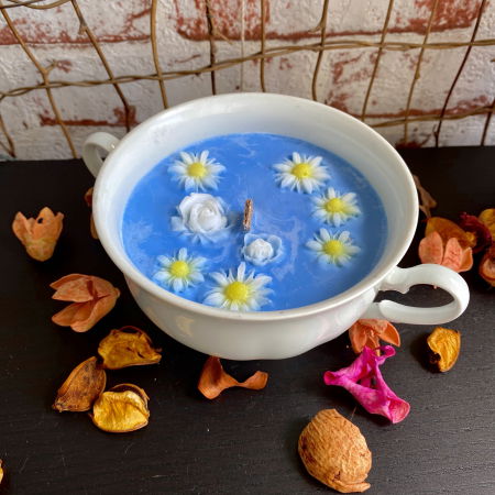 Lumanare parfumata, " flori plutitoare ",  in recipient vintage. [1]