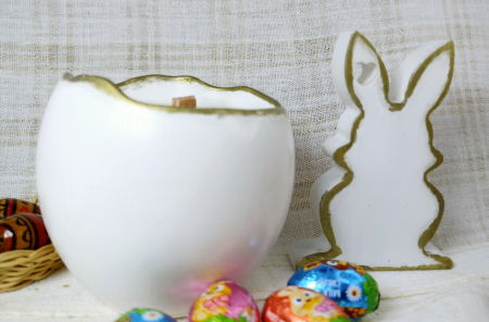 Ou alba cu lumanare alba din ceara de soia + iepuraș din ceramică handmade [2]