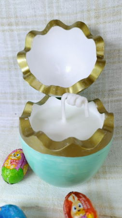 Ou turcoaz/auriu din ceramica handmade + lumanare alba de ceara de soia [4]